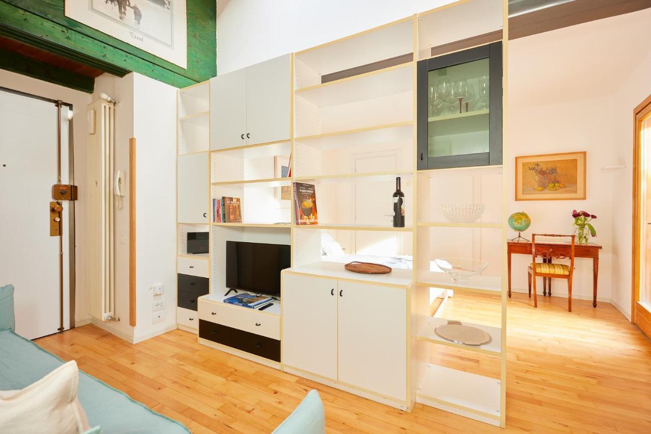 Italian Design Small Attic Bologna Esterno foto